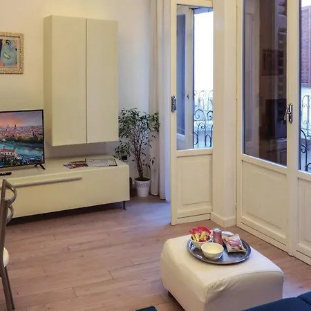 Dimora San Fermo 11 Apartment *